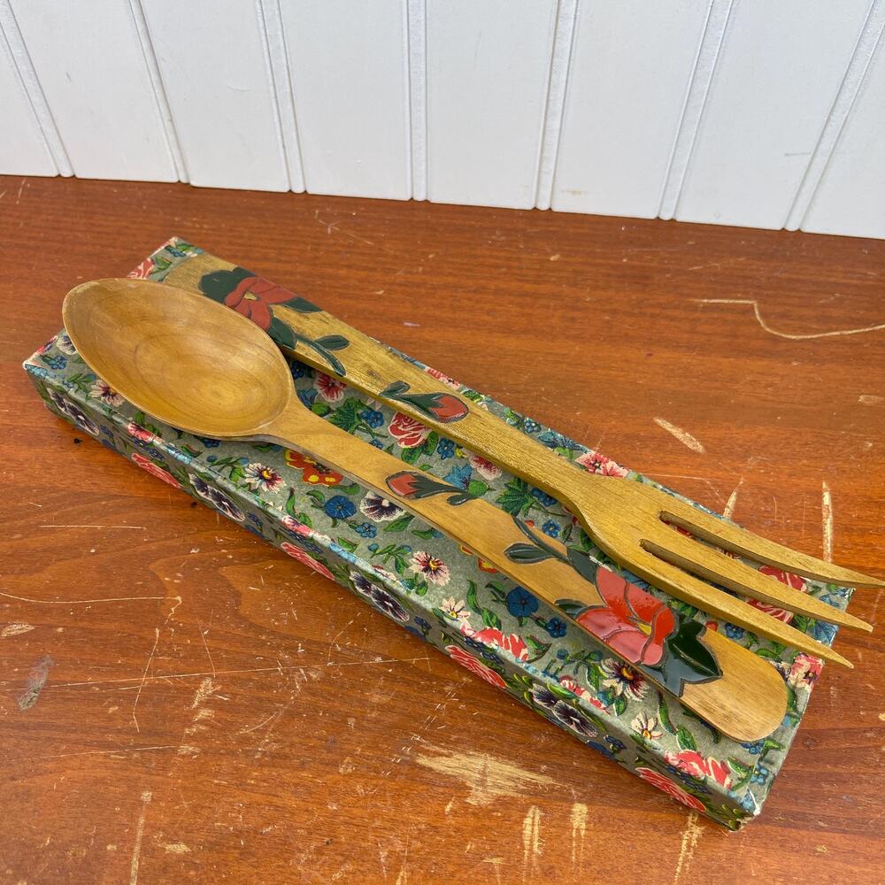Vtg Hand Painted Wood Spoon and Fork Serving Set Hibiscus Flowers Made in Japan